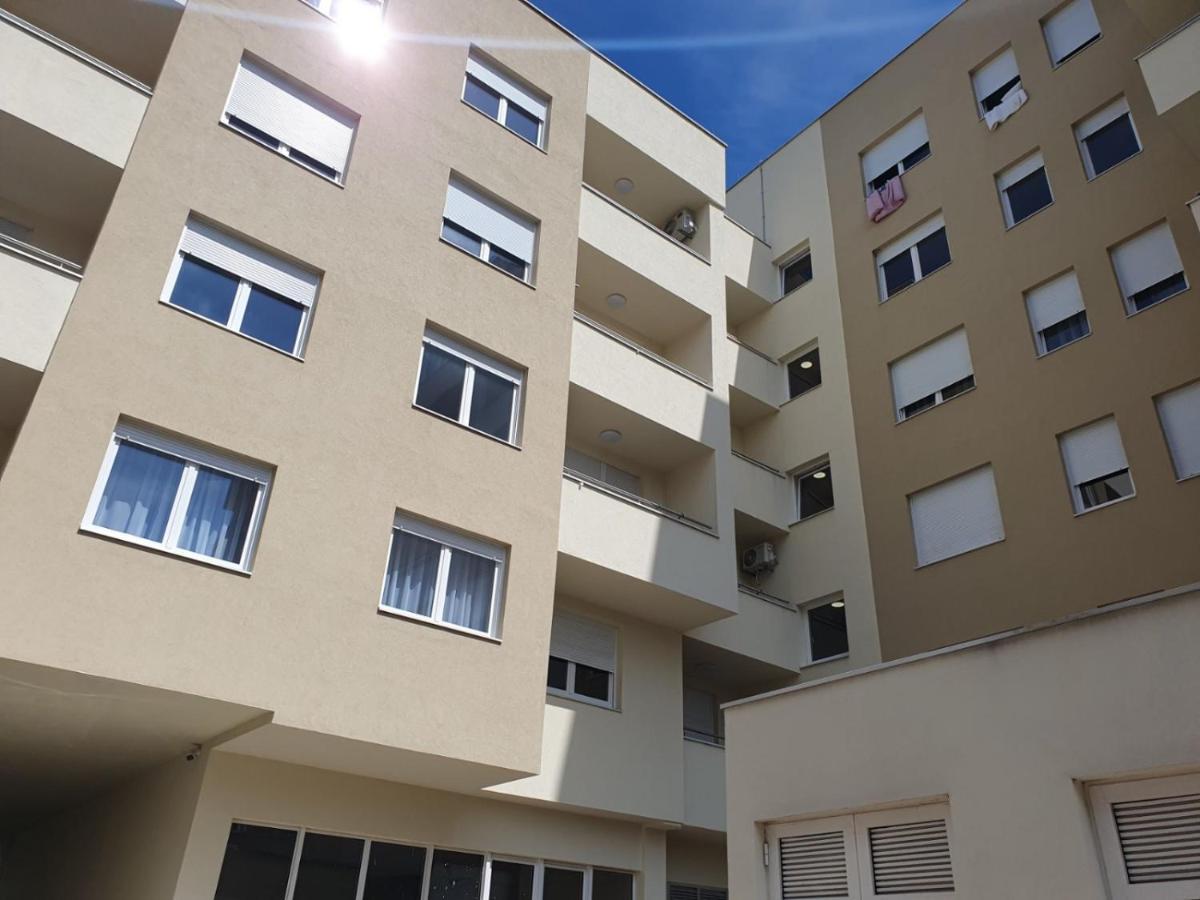 Apartmanm&M バニャ・ルカ エクステリア 写真